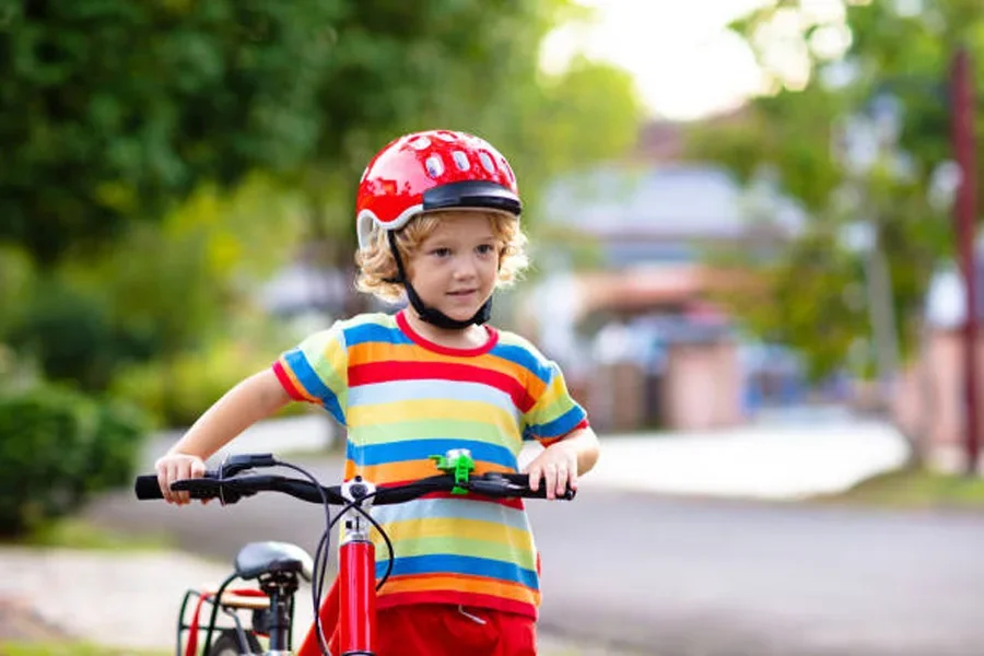 Choosing the Right Kids' Bike Helmet